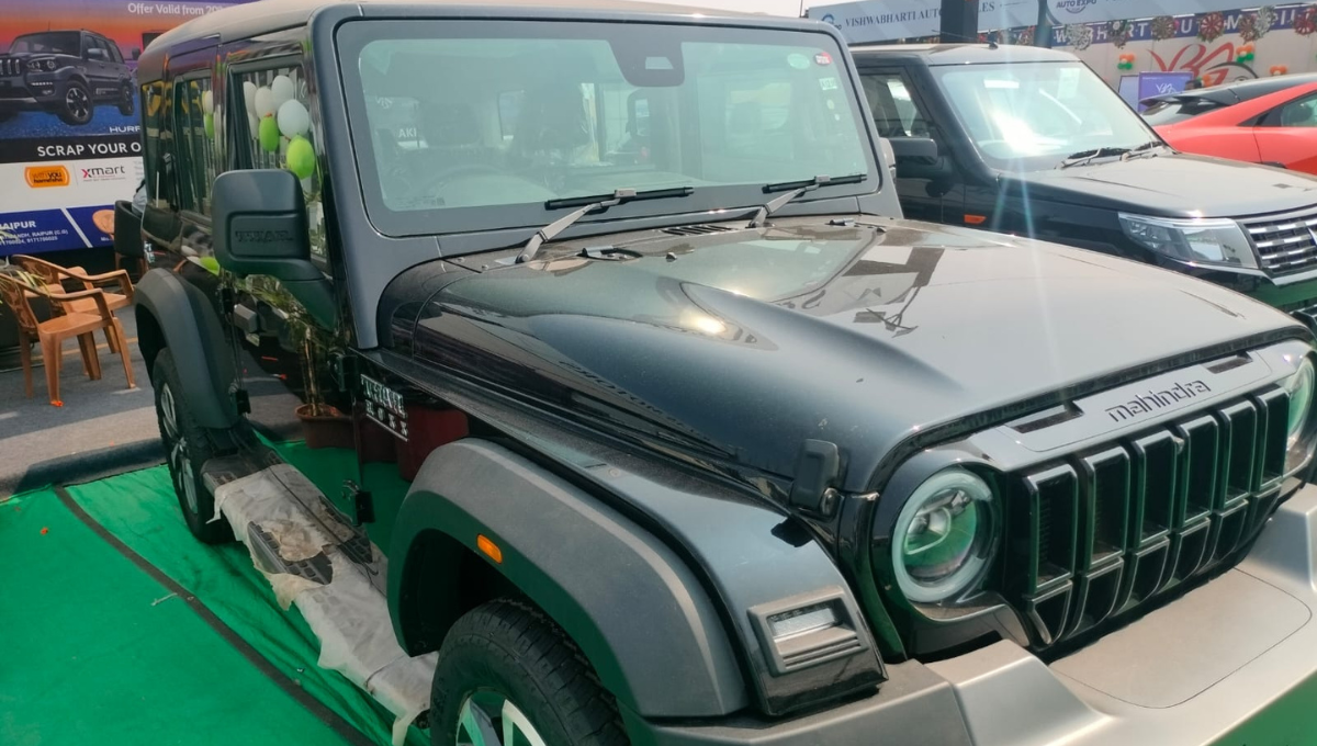 MAHINDRA THAR ROXX 4×4 Review 2026 एडवेंचर के लिए परफेक्ट SUV और फेसलिफ्ट इस साल संभावना
