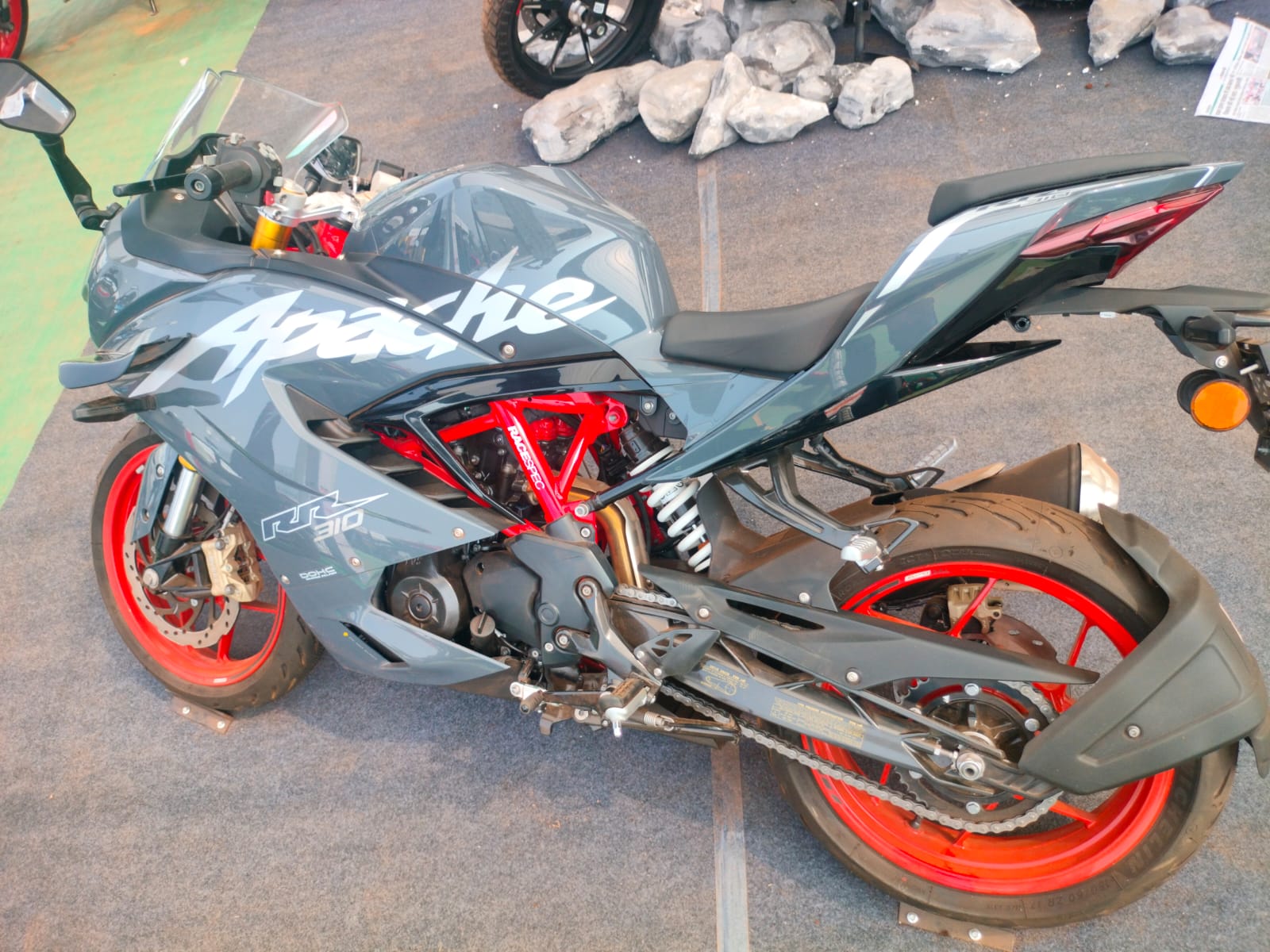 Apache RR 310